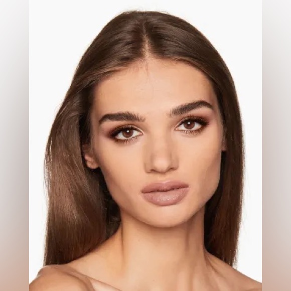 NEW Charlotte Tilbury Luxury Eyeshadow Palette - The Queen of Glow - Picture 3 of 8